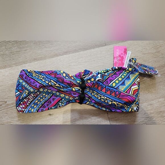 Nwt Xhilaration bikini Swim Top size M - Picture 1 of 4